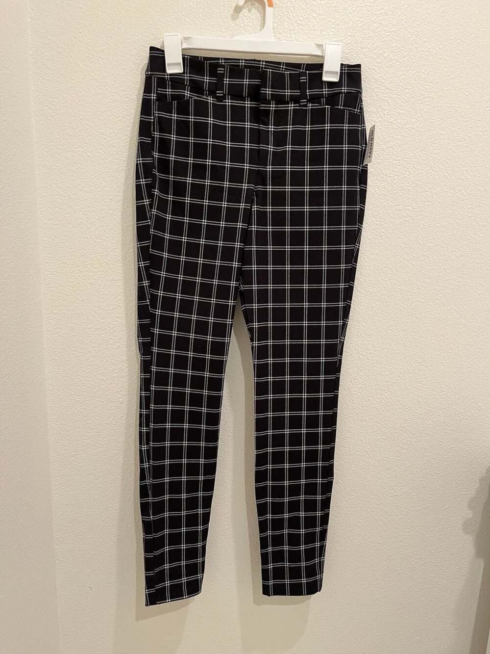 Old Navy Pixie High-Waisted Skinny Ankle Pants in Black Windowpane Plaid